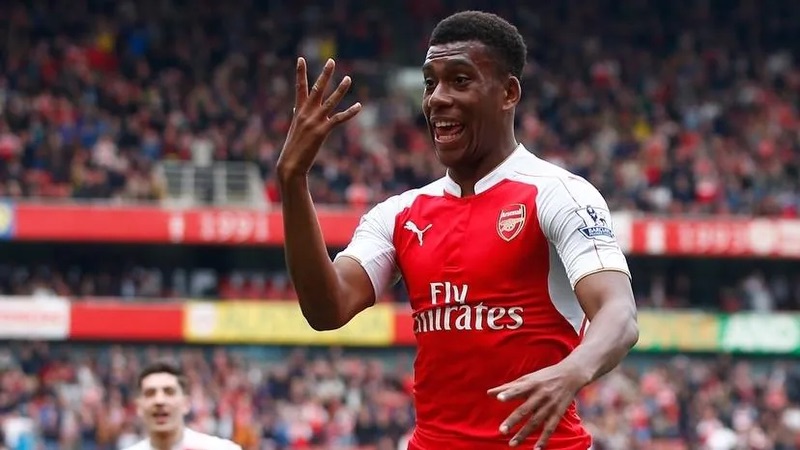 Cầu thủ Alex Iwobi từng là một cái tên trưởng thành từ Arsenal